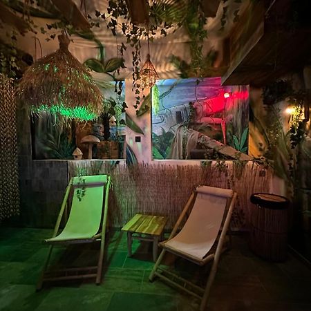 Jungle Spa Panzió Dunkirk Kültér fotó
