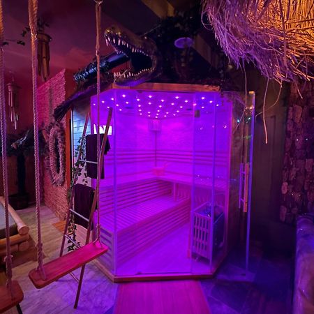 Jungle Spa Panzió Dunkirk Kültér fotó