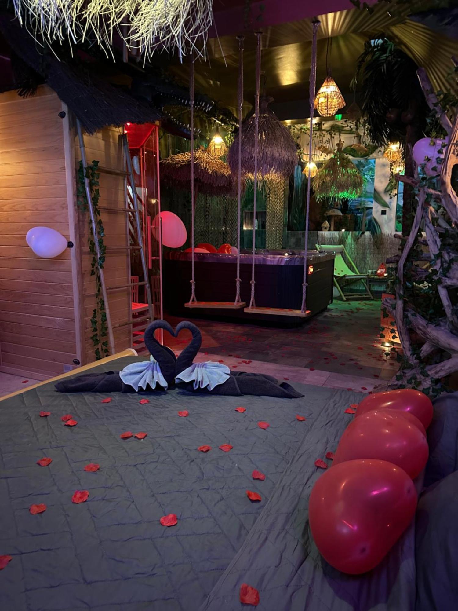 Jungle Spa Panzió Dunkirk Kültér fotó